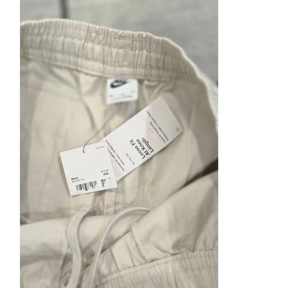 Nike Mens Cargo Shorts Beige‎ Loose Fit Elastic Waist Drawstring XXLarge